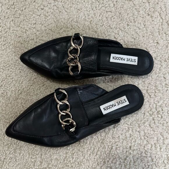 Steve Madden black career style loafers with gold chain detailing - Picture 4 of 8